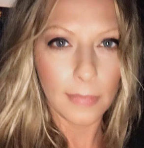 Meet your Posher, Gina